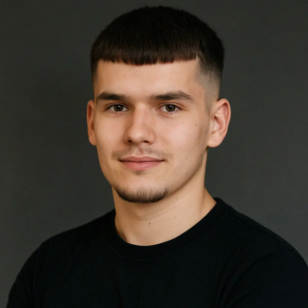 Dawid - Specjalista długich włosów w Krakowie