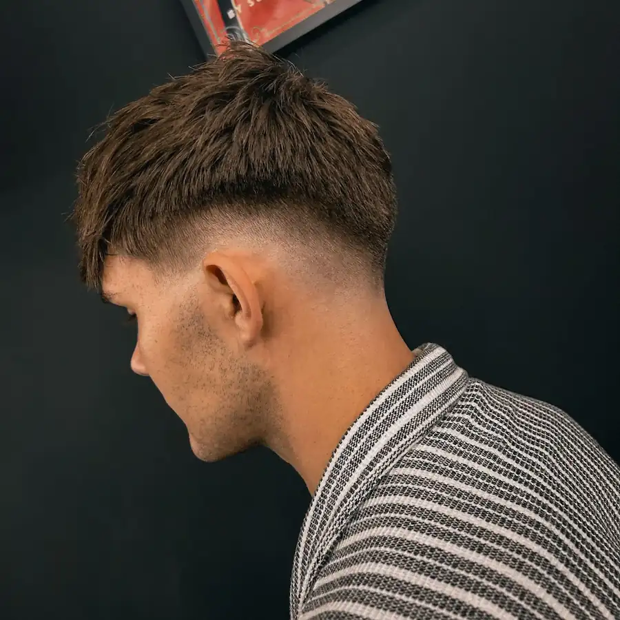 Perfekcyjny fade cut wykonany w Gentlemen Kraków